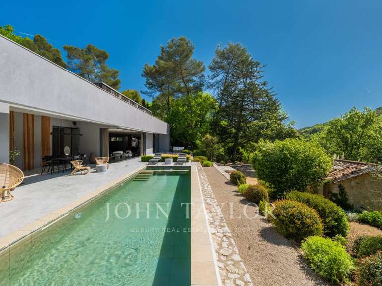 Villa Valbonne - 7 chambres - 240m²