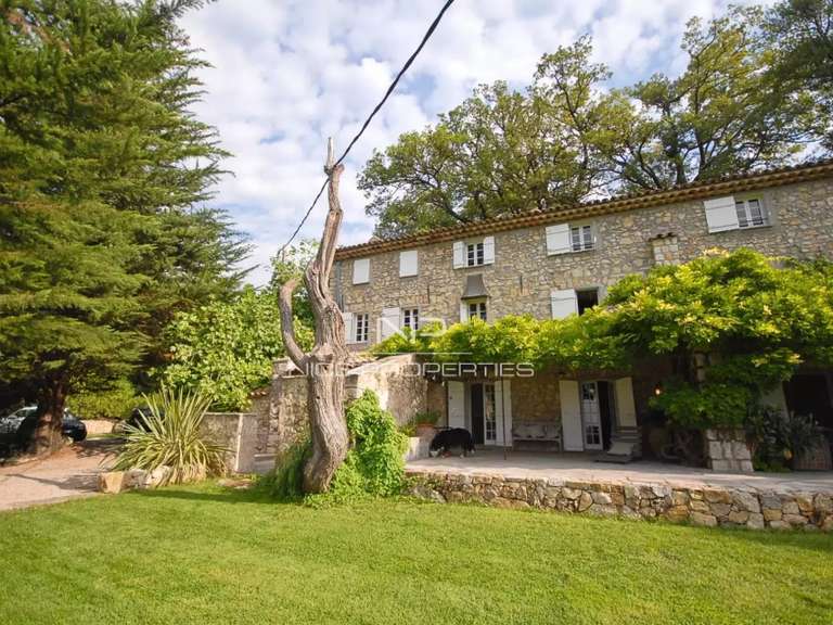 Villa Valbonne - 6 bedrooms - 570m²