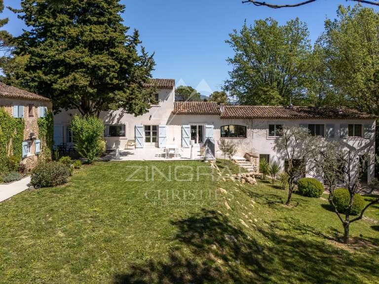 Villa Valbonne - 6 chambres - 438m²