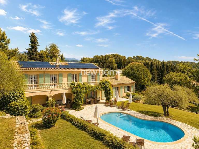 Villa Valbonne - 4 chambres - 215m²