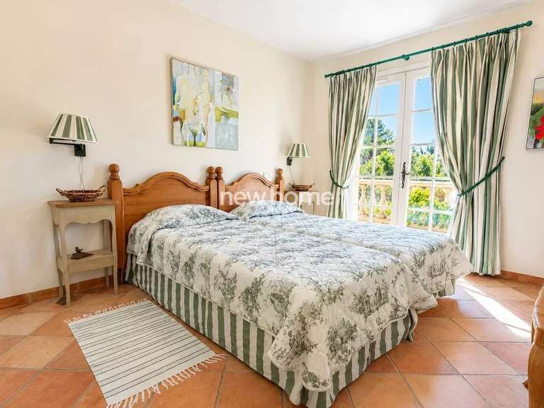 Villa Valbonne - 4 chambres - 215m²