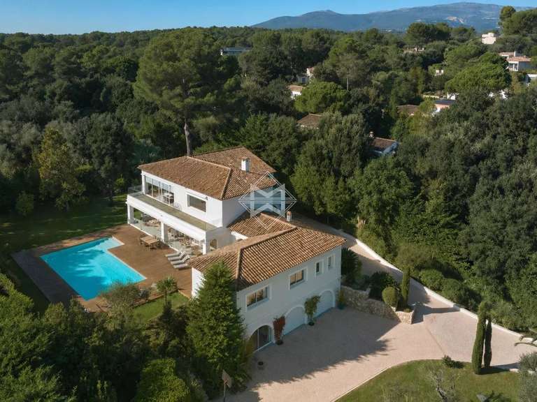 Villa Valbonne - 6 bedrooms - 477m²