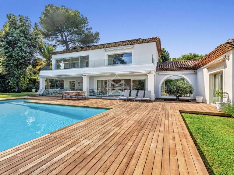 Villa Valbonne - 6 bedrooms - 477m²