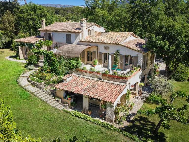 Villa Valbonne - 5 chambres - 300m²