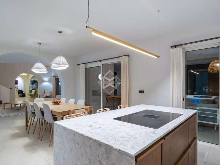 Villa Valbonne - 6 bedrooms - 477m²