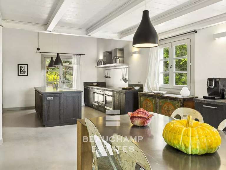 Villa Valbonne - 5 chambres - 409m²