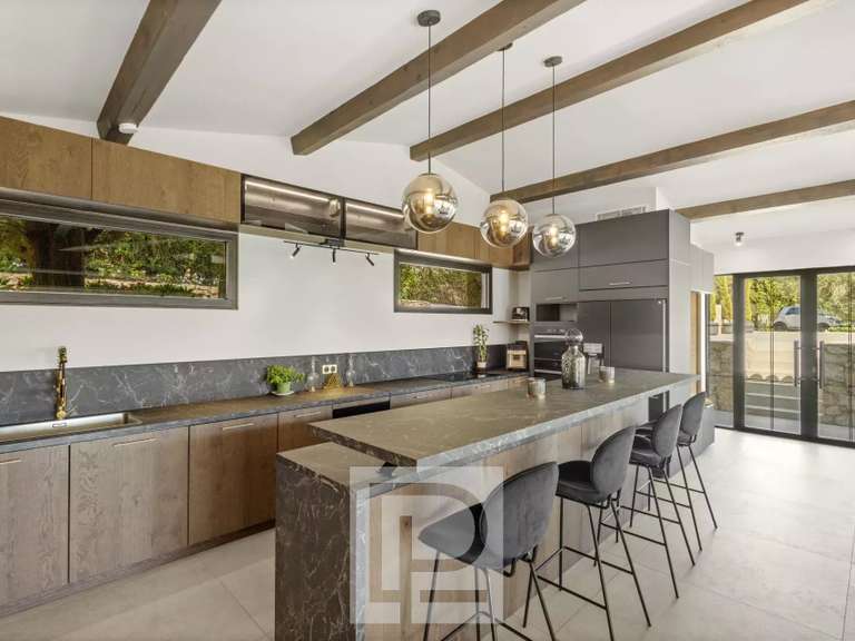Villa Valbonne - 5 chambres - 289m²