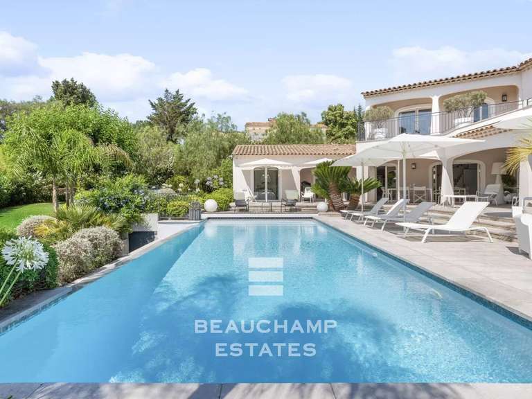 Villa Valbonne - 4 bedrooms - 400m²