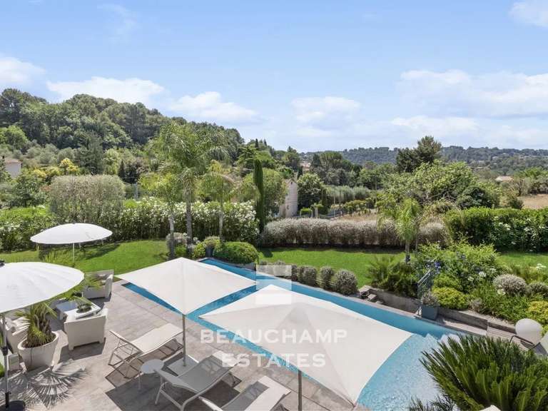 Villa Valbonne - 4 bedrooms - 400m²