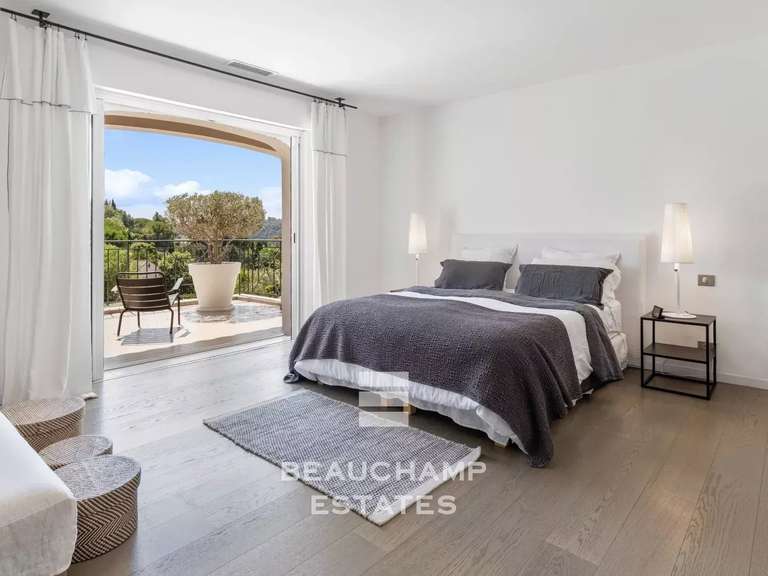 Villa Valbonne - 4 bedrooms - 400m²
