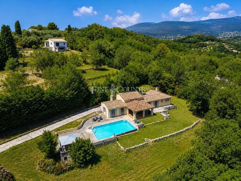 Villa Valbonne - 3 bedrooms - 149m²