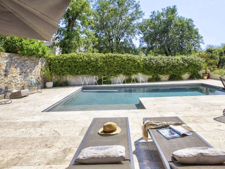 Villa Valbonne - 310m²