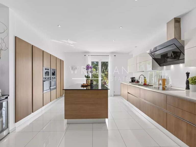 Villa Valbonne - 310m²