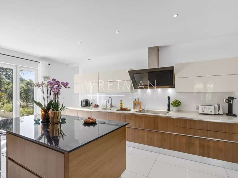 Villa Valbonne - 310m²