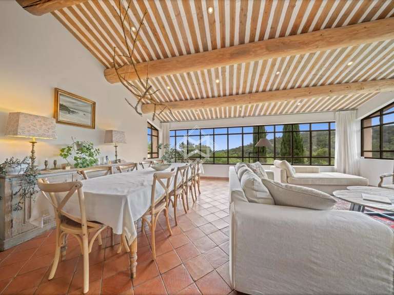 Villa Valbonne - 6 chambres - 314m²