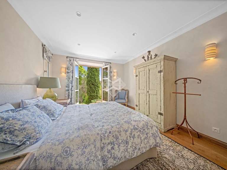 Villa Valbonne - 6 chambres - 314m²