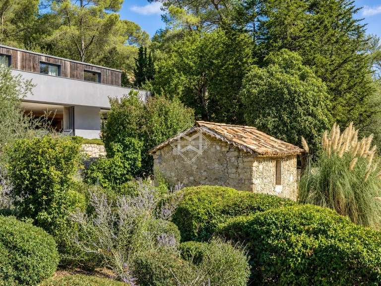 Villa Valbonne - 4 bedrooms - 260m²