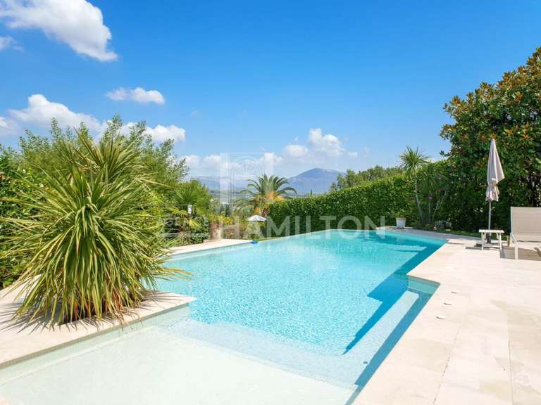 Villa Valbonne - 4 chambres - 204m²