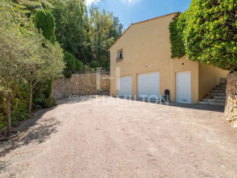 Villa Valbonne - 4 chambres - 204m²