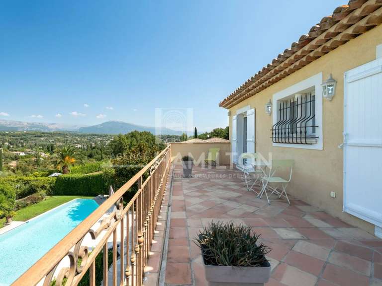 Villa Valbonne - 4 chambres - 204m²