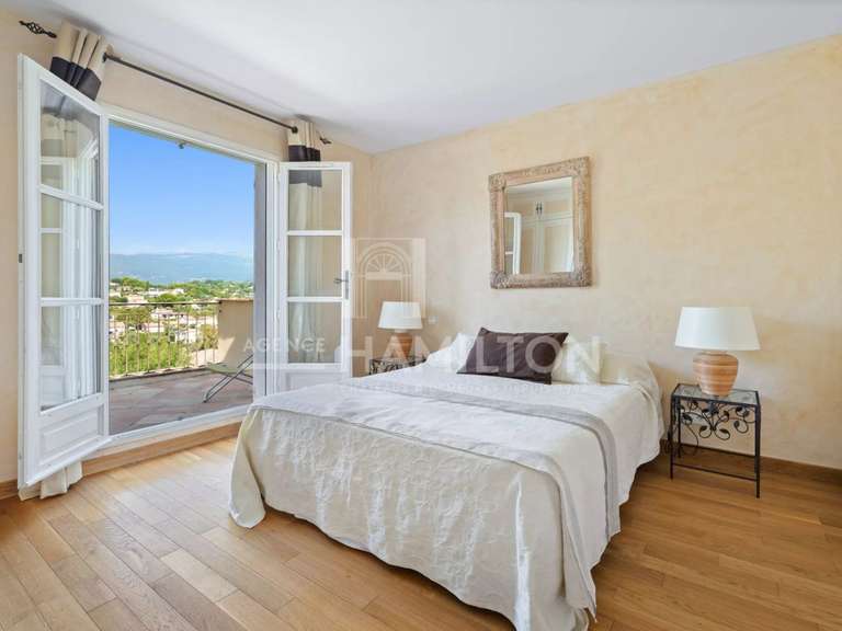 Villa Valbonne - 4 chambres - 204m²