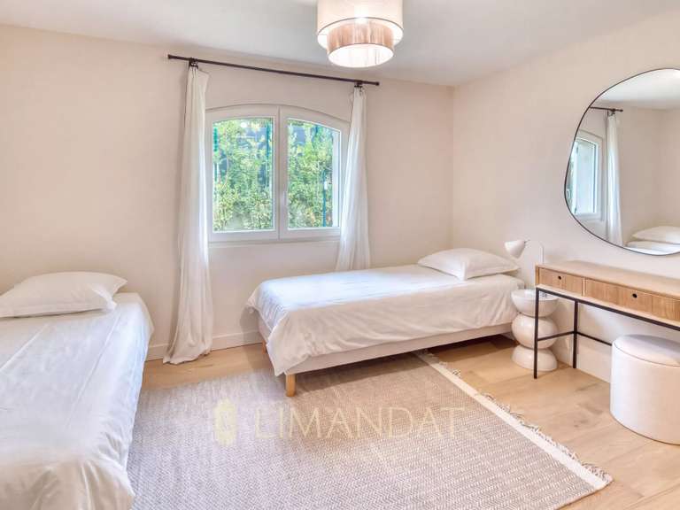 Villa Valbonne - 4 chambres - 176m²