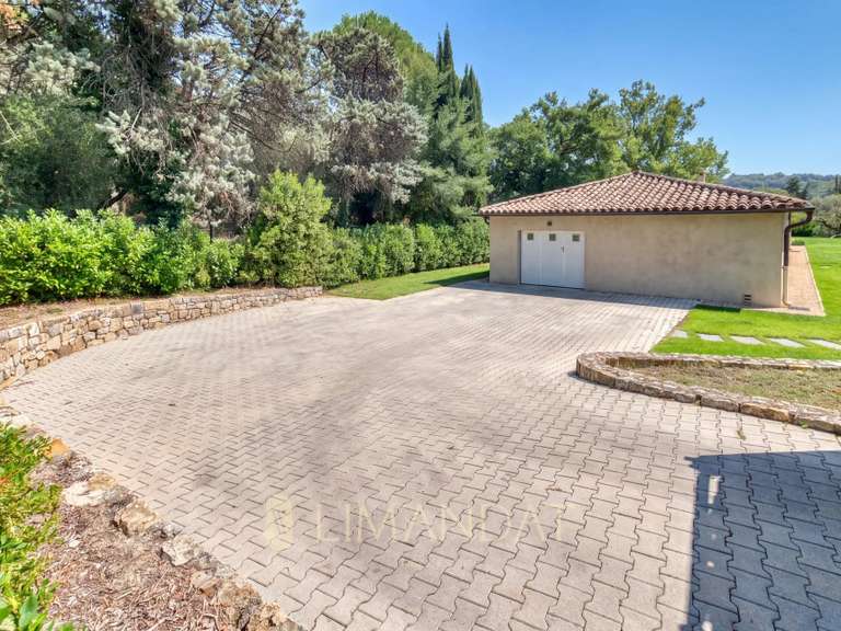 Villa Valbonne - 4 chambres - 176m²