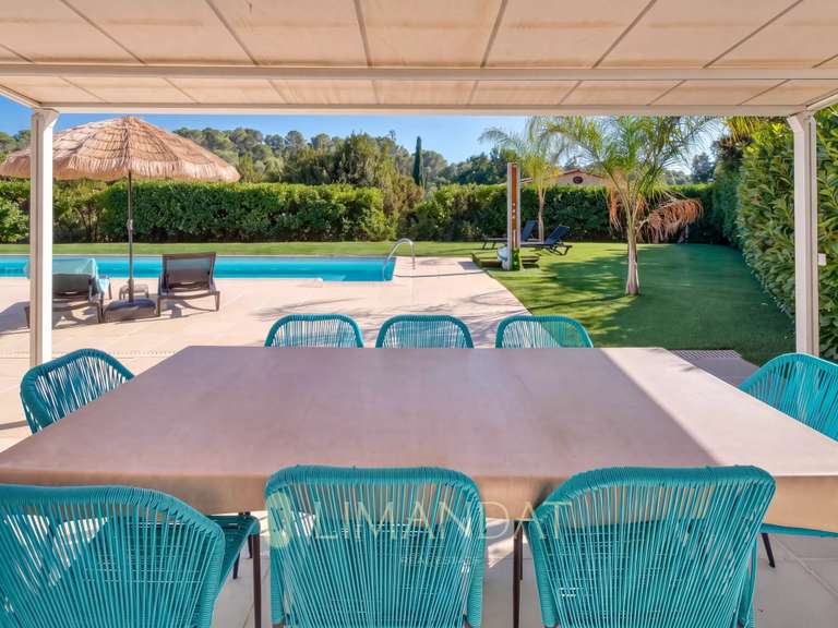 Villa Valbonne - 3 bedrooms - 185m²