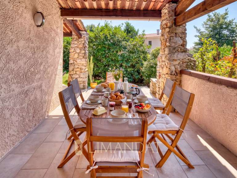 Villa Valbonne - 4 bedrooms - 200m²