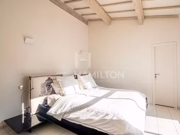 Villa Valbonne - 4 bedrooms - 185m²
