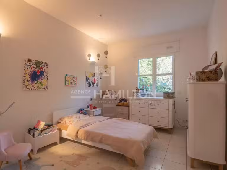 Villa Valbonne - 4 bedrooms - 185m²