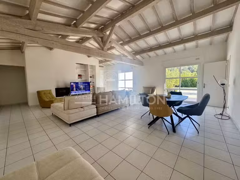 Villa Valbonne - 4 bedrooms - 185m²