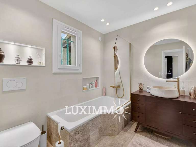 Villa Valbonne - 5 chambres - 176m²