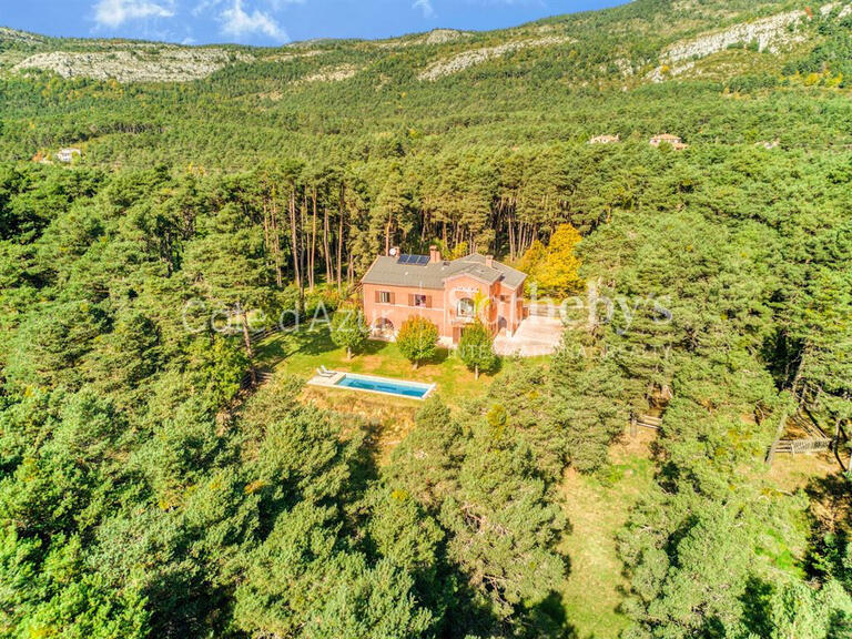 House Valderoure - 6 bedrooms - 328m²