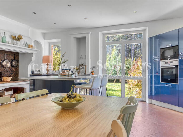 House Valderoure - 6 bedrooms - 328m²