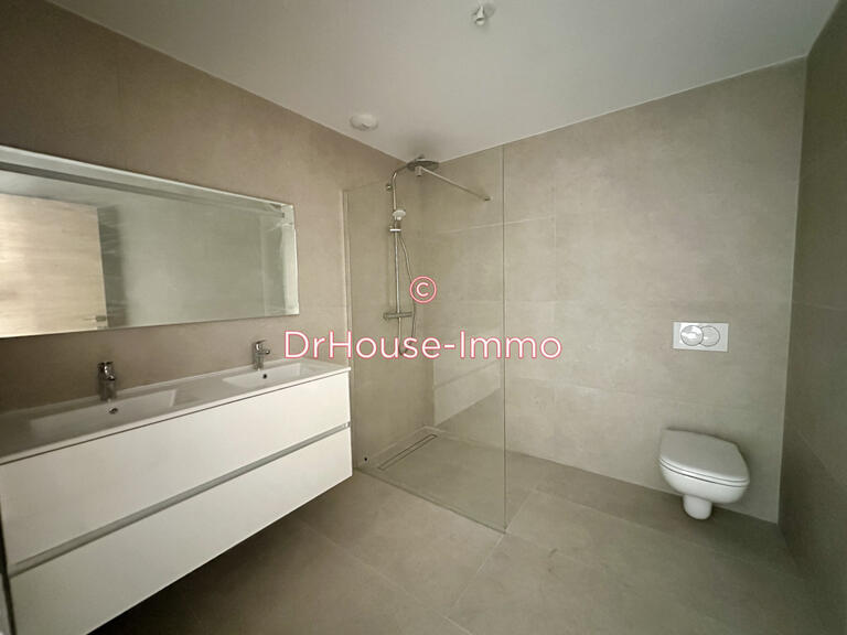 Apartment Valence - 3 bedrooms - 126m²