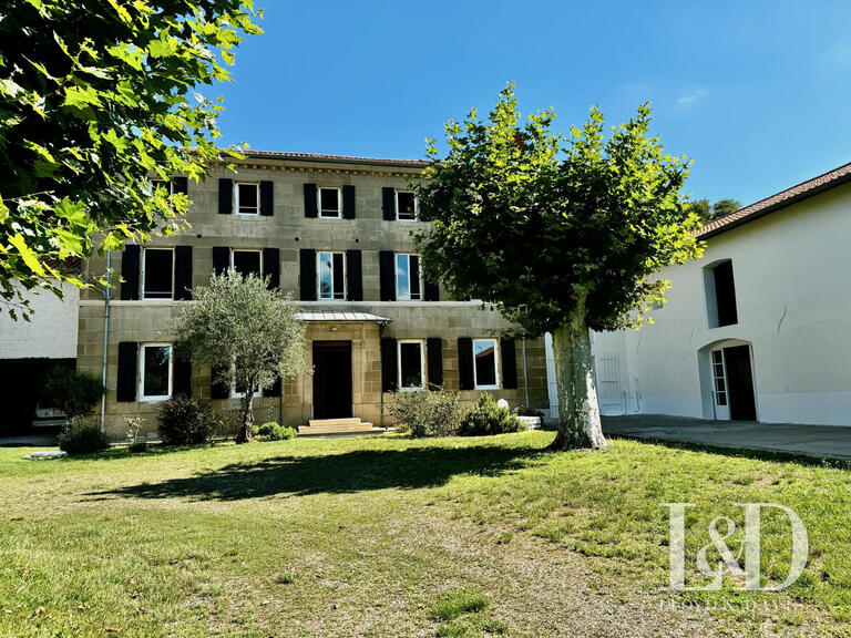 Maison Valence - 8 chambres - 400m²
