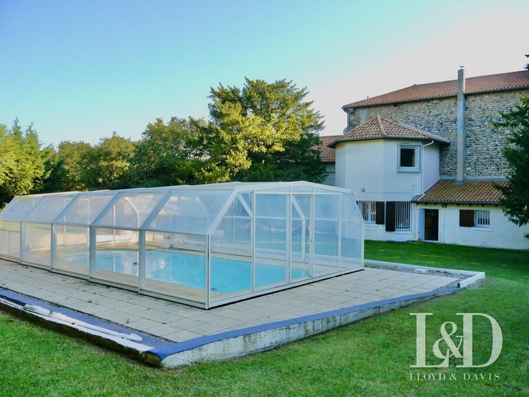 Maison Valence - 8 chambres - 400m²