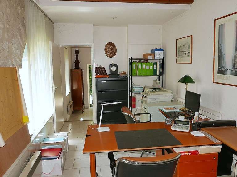 Maison Valence - 8 chambres - 618m²