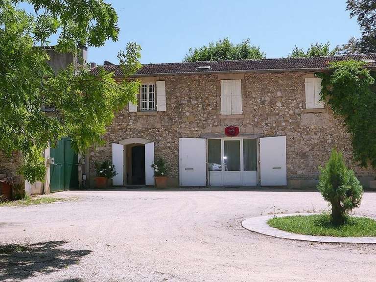 Maison Valence - 8 chambres - 618m²