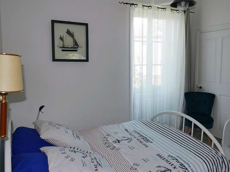 Maison Valence - 8 chambres - 618m²