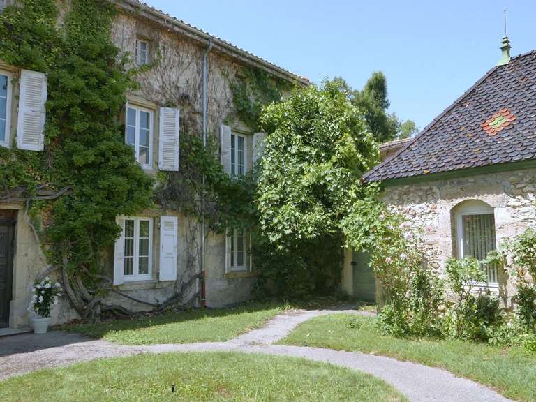 Maison Valence - 8 chambres - 618m²