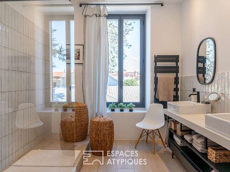 Maison Valence - 5 chambres - 320m²