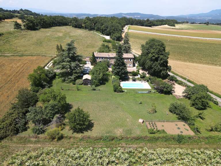 Maison Valence - 8 chambres - 330m²