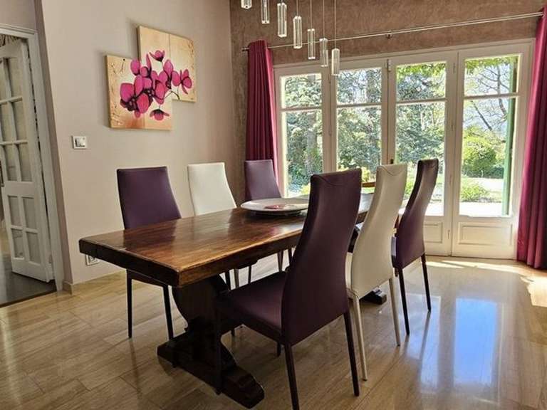 Maison Valence - 5 chambres - 205m²