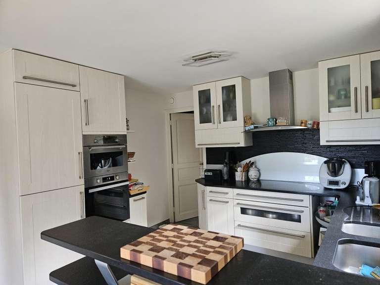 Maison Valence - 5 chambres - 205m²