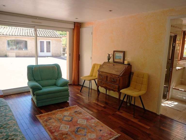 Maison Valence - 5 chambres - 205m²