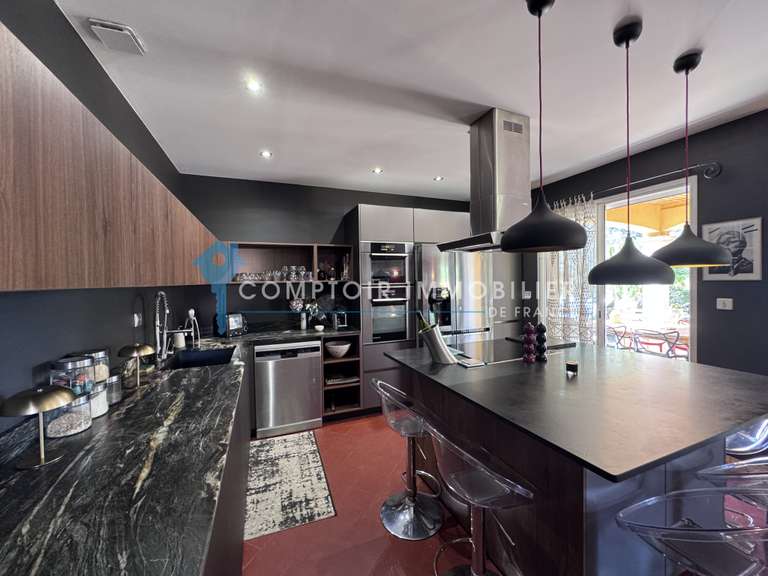 Maison Valence - 4 chambres - 149m²
