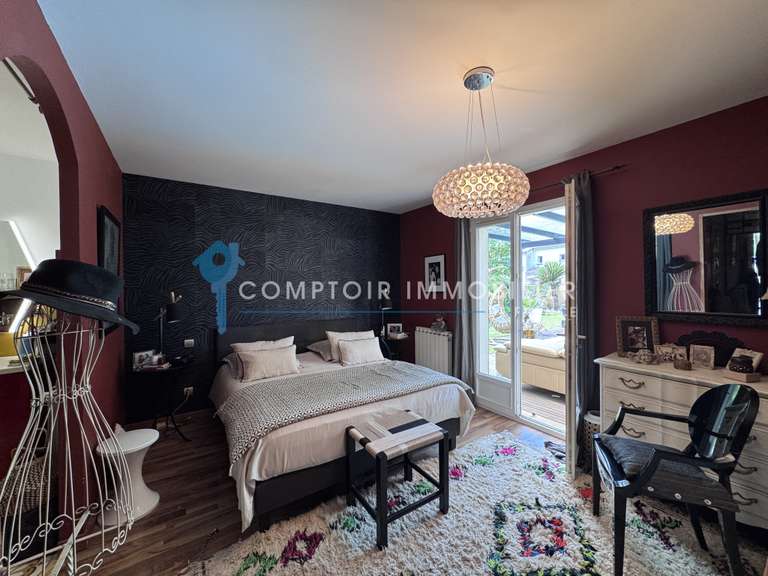 Maison Valence - 4 chambres - 149m²
