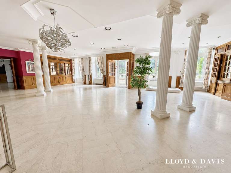 Maison Valence - 30 chambres - 2000m²